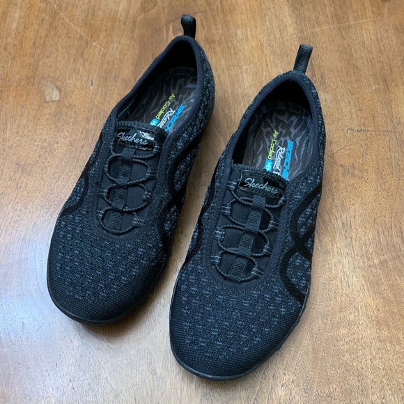 skechers breathe easy black